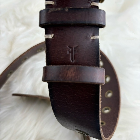 Frye Accessories - FRYE LEATHER BELT
SIZE M